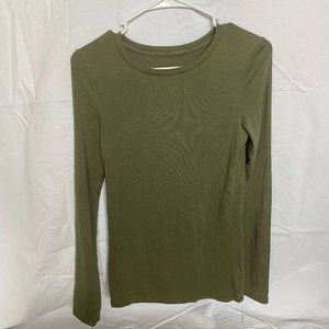 XS Green Long Sleeve Basic Tee